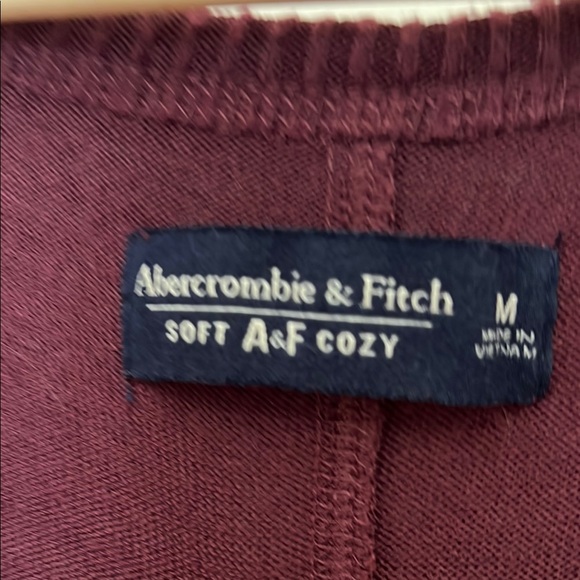 Abercrombie & Fitch Burgundy Long Sleeve Top - Picture 3 of 4